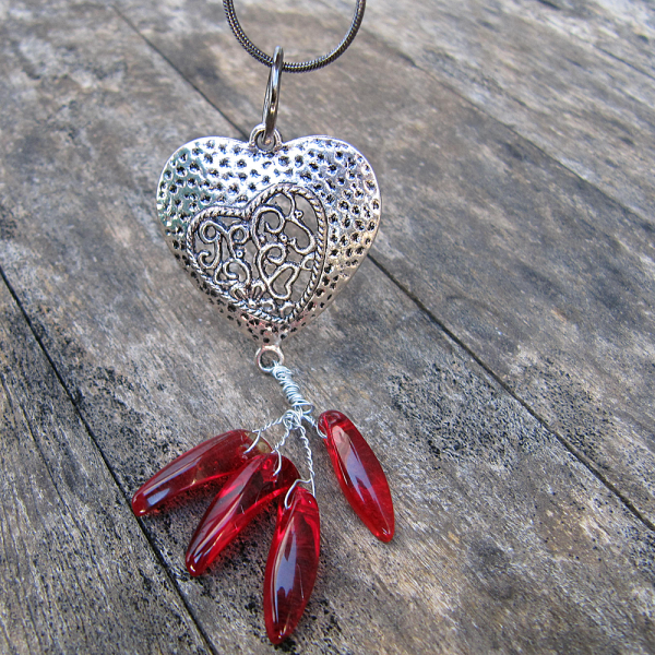Heart Aflame - Necklace - Weezie World